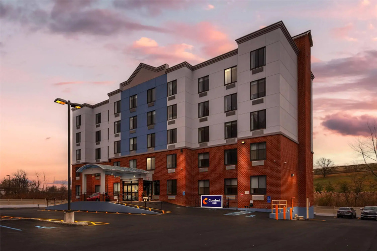 Comfort Inn - Staten Island