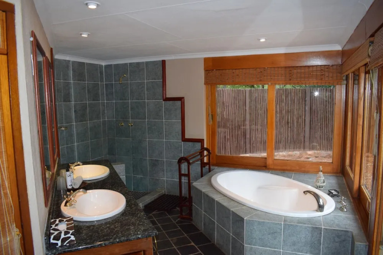 Sekala Private Game Lodge