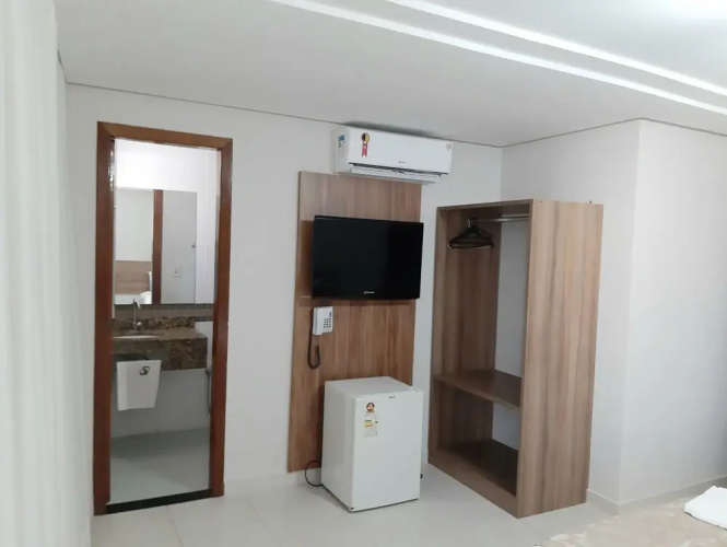 Hotel Cantinho Verde