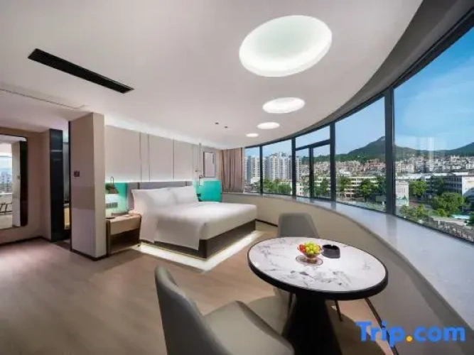 Premier Suite