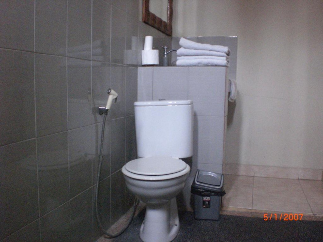Adi House Homestay