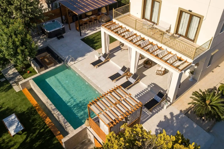 Luxury Villa