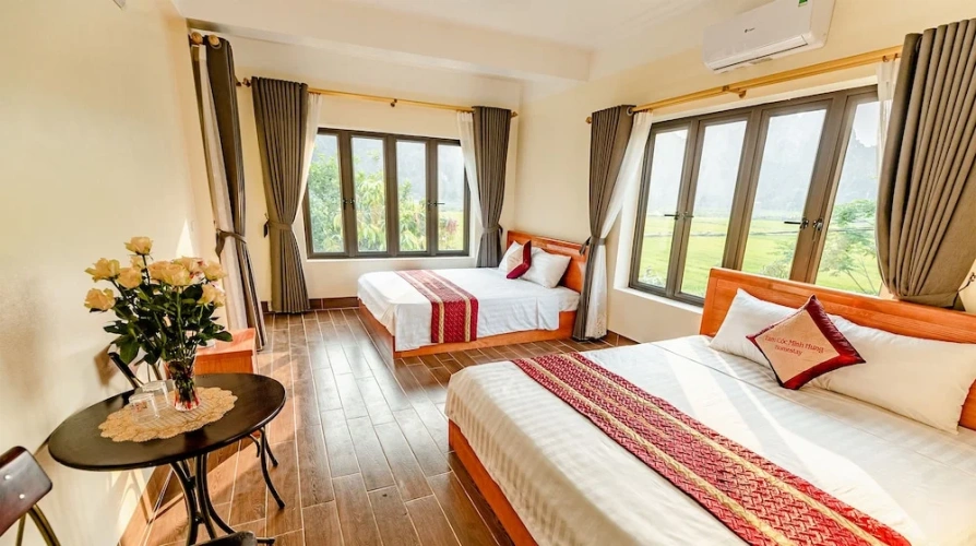 Deluxe room with mountain view