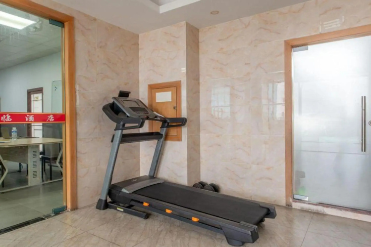 Hualin Hotel (Dongguan Chashan Branch)