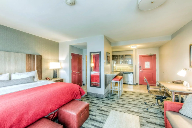 Double Suite