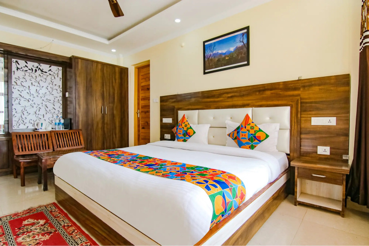 Fabhotel The Eden