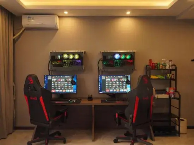 Gray E-sports Theme Hotel lijiang