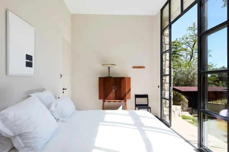 Standard Double room with garden view