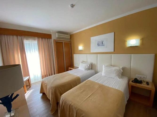 Twin room