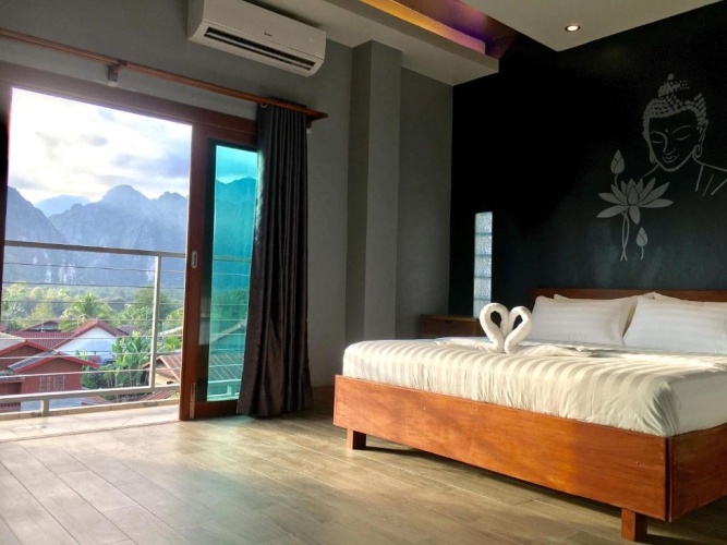 Standard Double room with mountain view