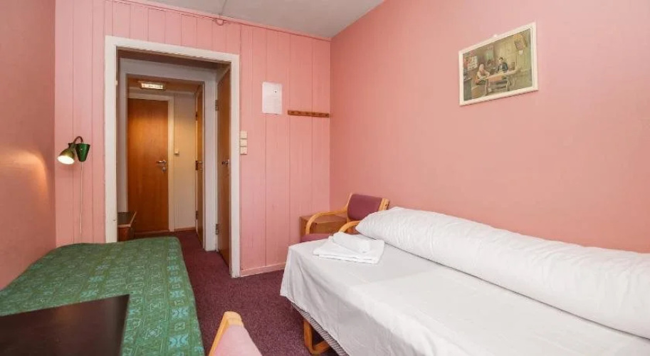Thoen Hotel