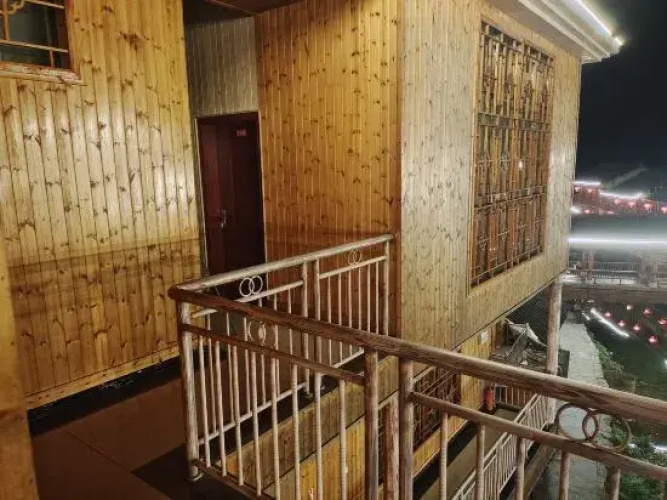 Dexuxishui Renjia Inn