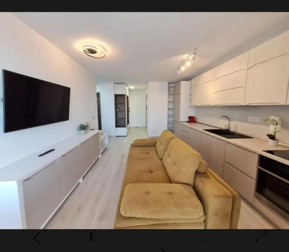 11th Floor Luxury Residence