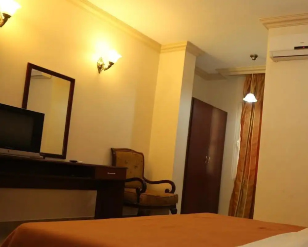 Rumman Hotel