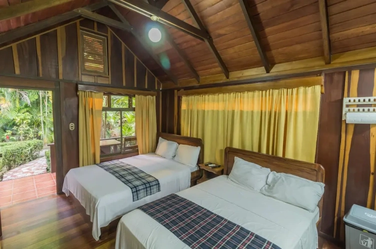 Quadruple Bungalow with balcony