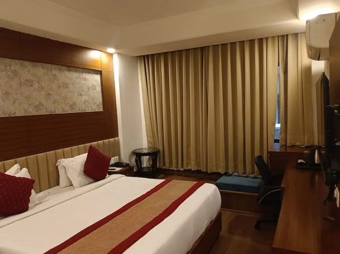 Hotel WTI Airport