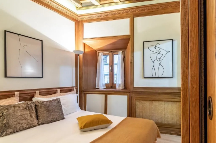 Spanish Steps Suite