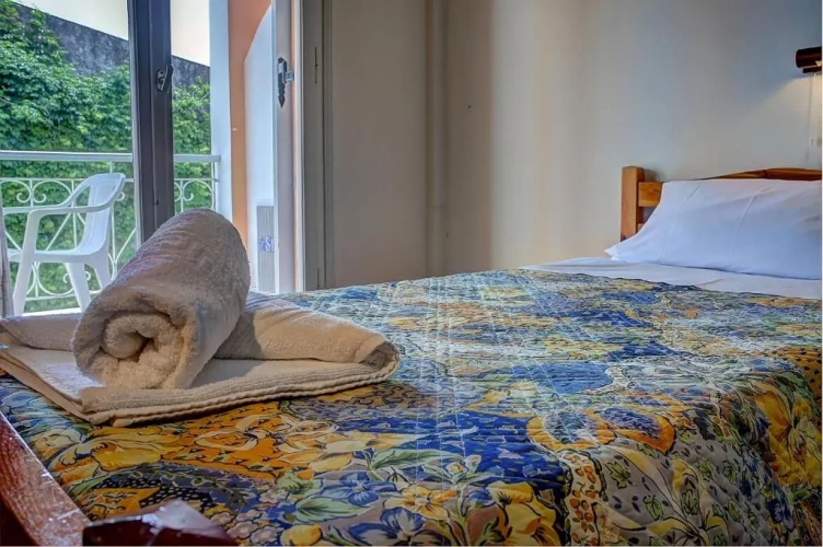 Standard Twin room with balcony