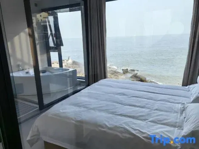 Standard Double room with view