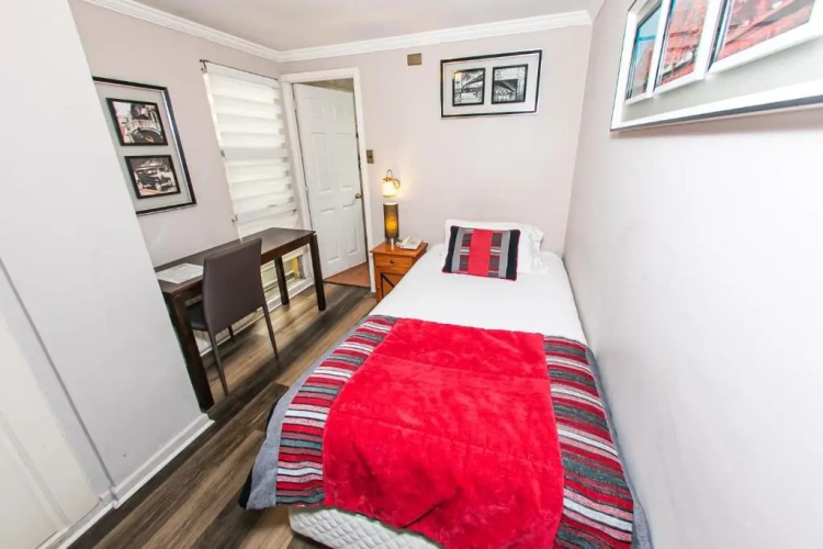 Standard Single room