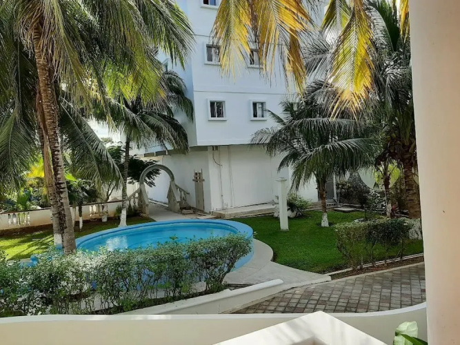 Jerusalem of Cancun Pansion Apts.