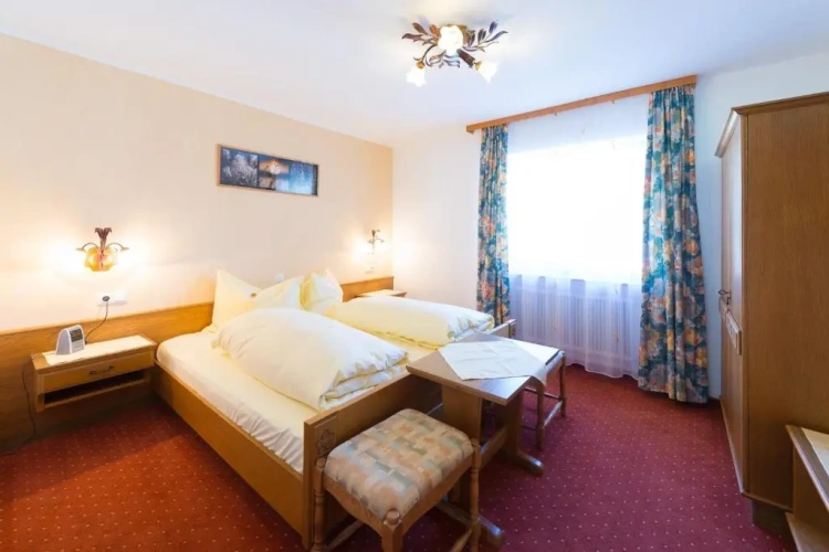 2 Bedrooms Apartment with balcony