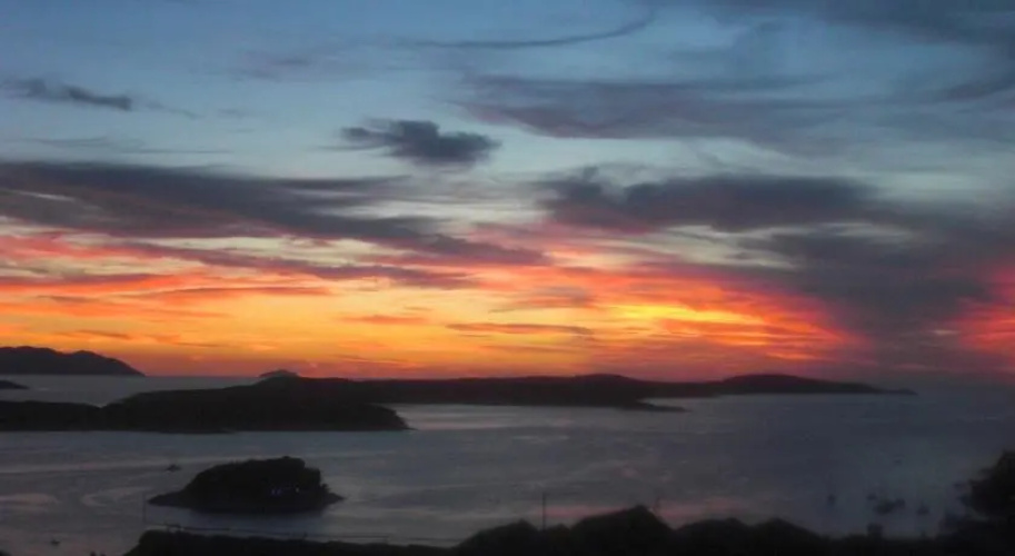 Seaview Hvar Blue