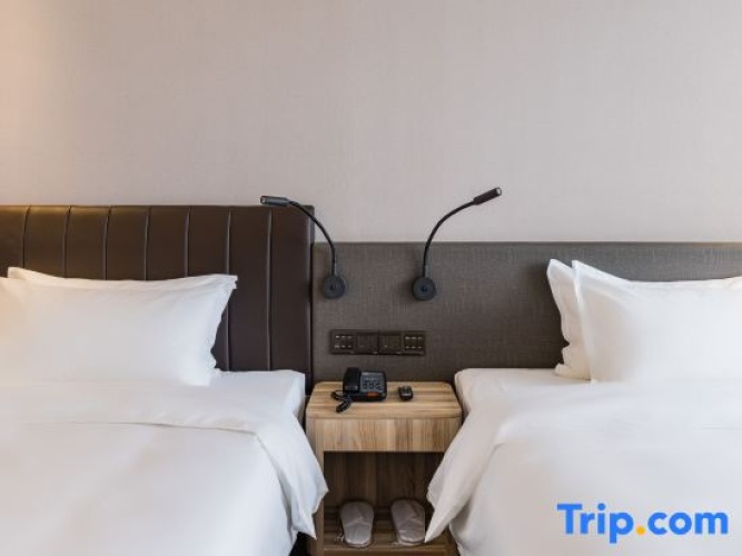 Superior Quadruple room