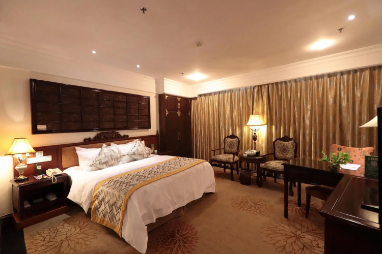 Jindu Crown Hotel