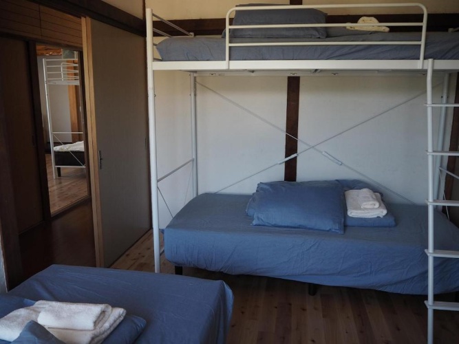 Standard Triple room with sea view