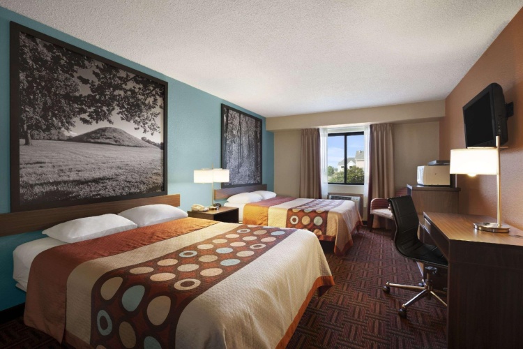 Standard Quadruple room