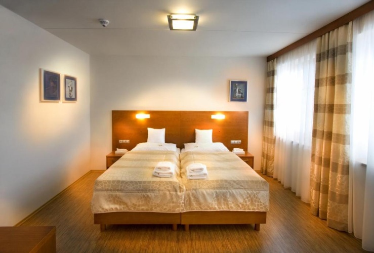 Suite with balcony and with view
