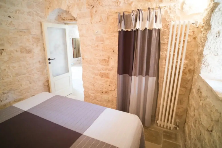 Trullo Bosco Selva Fasano by Typney