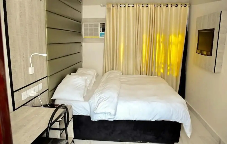 Kelin Court Hotel