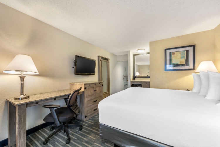 Best Western Americana Inn photo 7