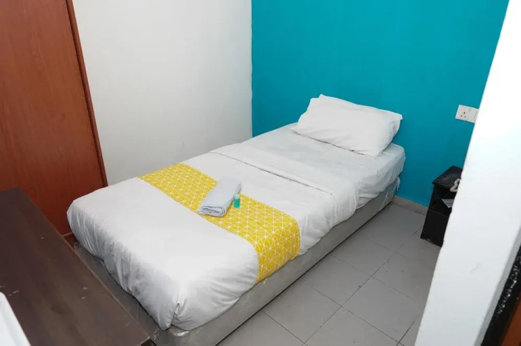 Hotel Shri Putiri