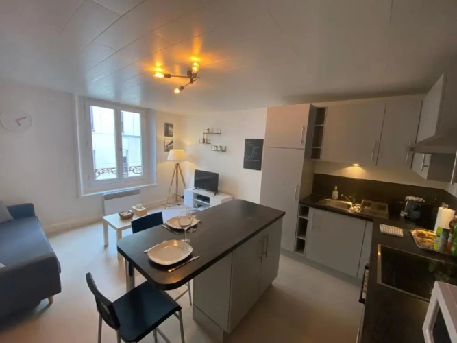 1 Bedroom Apartment