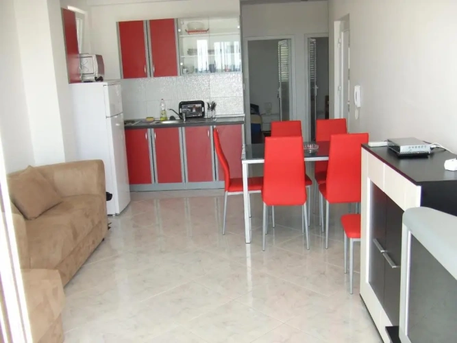 2 Bedrooms Apartment with balcony and with sea view