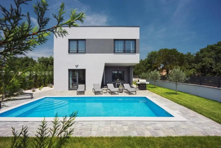 Villa Tika