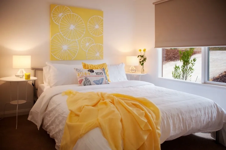 4 Bedrooms Cottage