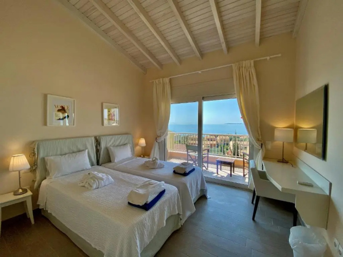 La Riviera Barbati Seaside Luxurious Apartments & villas