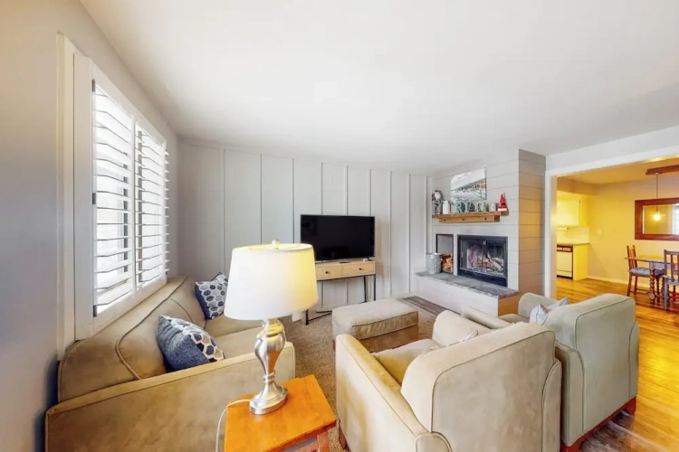2 Bedrooms Apartment with balcony