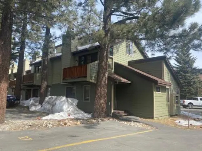 Mammoth Sierra Townhomes #11
