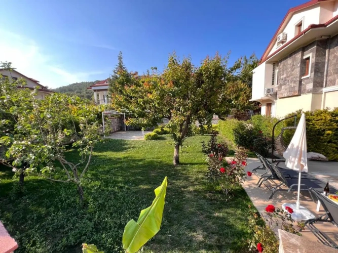 Deluxe Villa