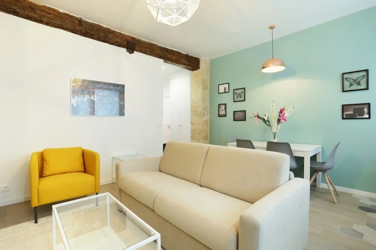 1 Bedroom Apartment