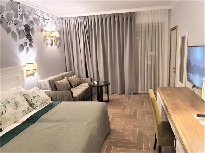 Standard Family room
