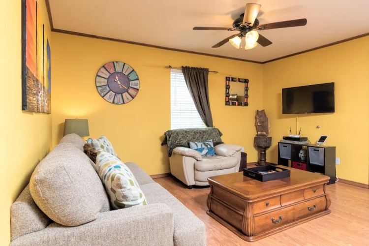 112 E Amberjack Duplex #1-2 - 6 Br apts by RedAwning