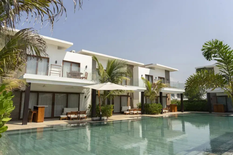 Lamar Pool 1 in Monterrico