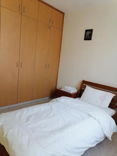 St Nikolas 1bdm Apartment, FREE Wi-Fi & Parking