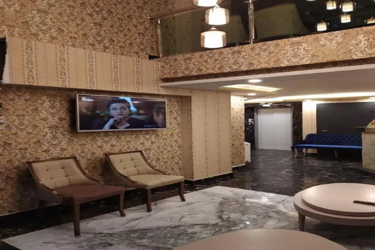 Akdeniz Van Otel